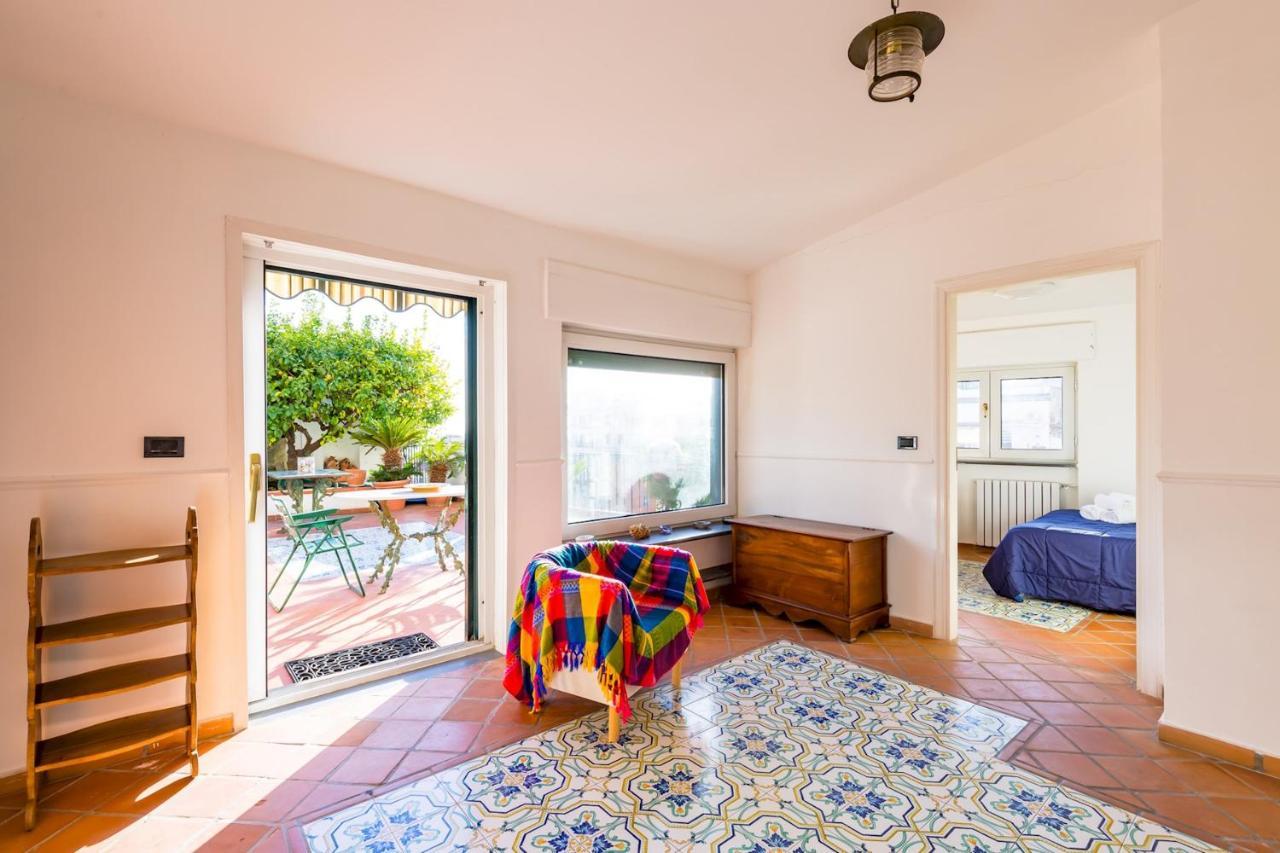 Villa Paola - Hidden Panoramic Garden And Terraces By Napoliapartments Dış mekan fotoğraf