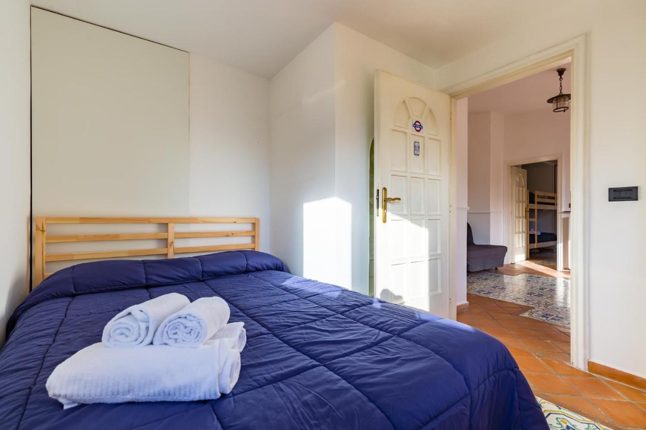 Villa Paola - Hidden Panoramic Garden And Terraces By Napoliapartments Dış mekan fotoğraf