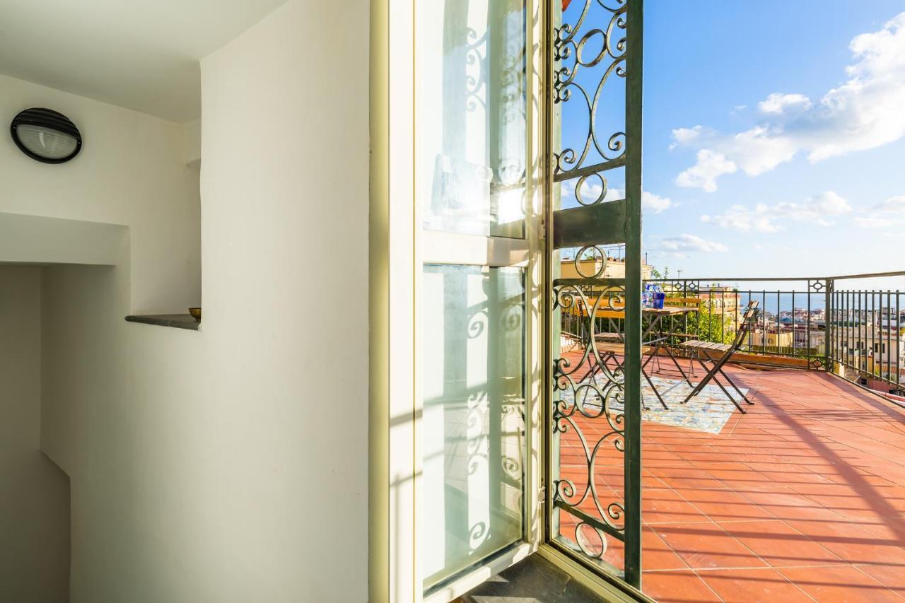 Villa Paola - Hidden Panoramic Garden And Terraces By Napoliapartments Dış mekan fotoğraf