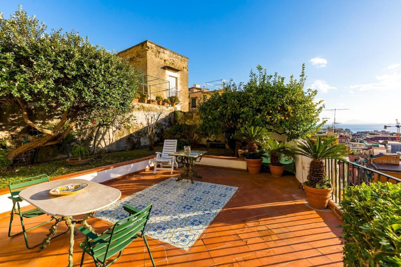 Villa Paola - Hidden Panoramic Garden And Terraces By Napoliapartments Dış mekan fotoğraf
