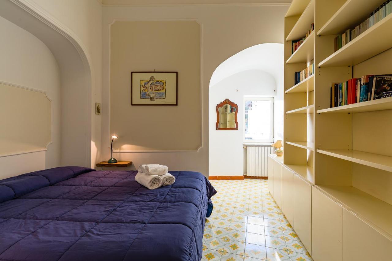 Villa Paola - Hidden Panoramic Garden And Terraces By Napoliapartments Dış mekan fotoğraf