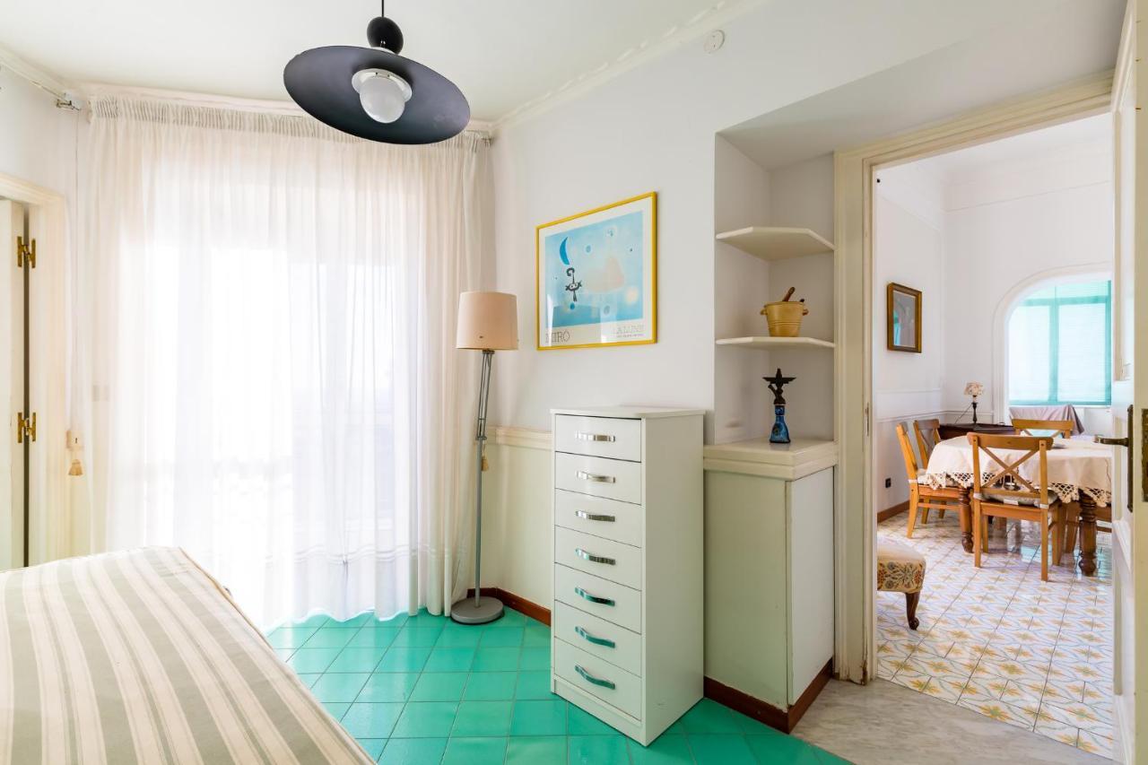 Villa Paola - Hidden Panoramic Garden And Terraces By Napoliapartments Dış mekan fotoğraf