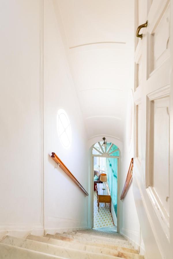 Villa Paola - Hidden Panoramic Garden And Terraces By Napoliapartments Dış mekan fotoğraf