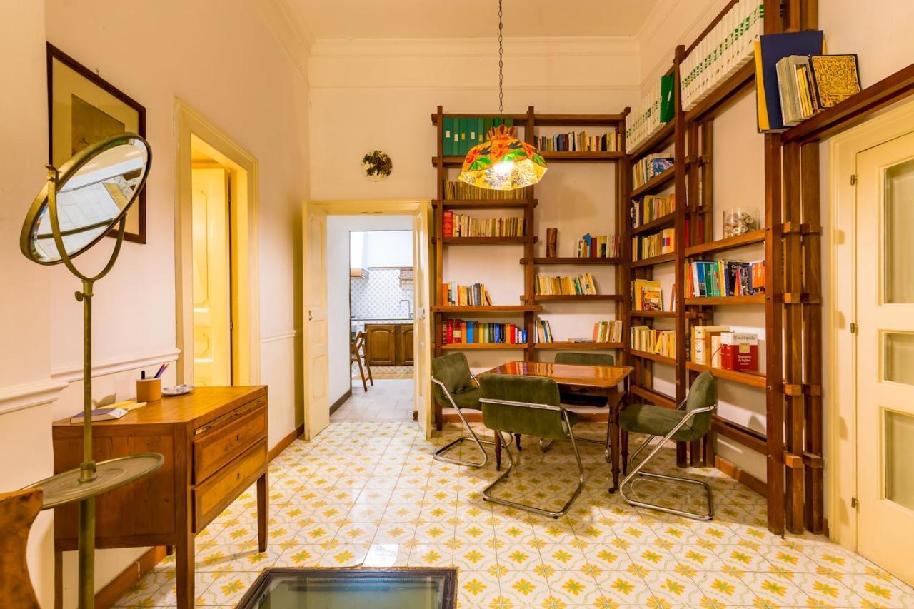 Villa Paola - Hidden Panoramic Garden And Terraces By Napoliapartments Dış mekan fotoğraf