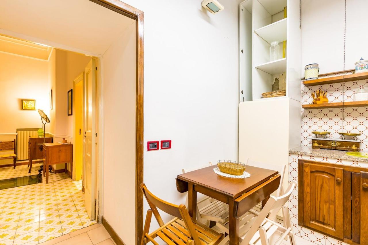 Villa Paola - Hidden Panoramic Garden And Terraces By Napoliapartments Dış mekan fotoğraf