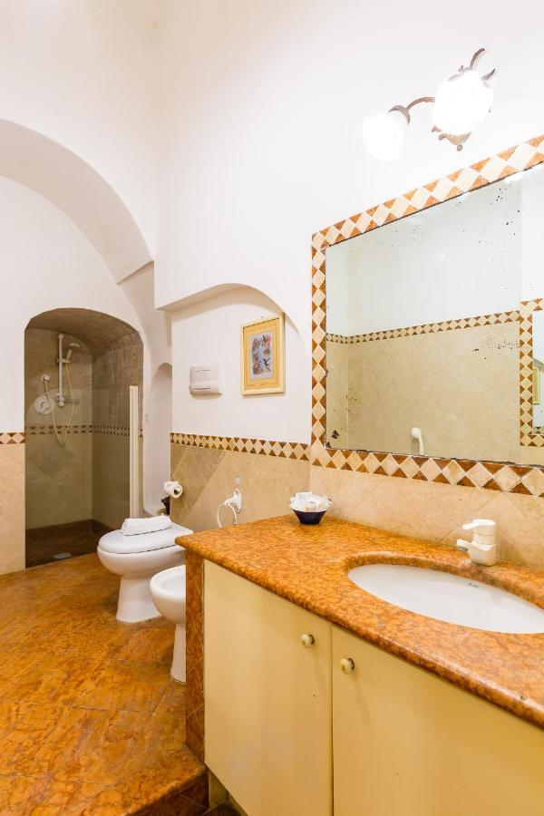 Villa Paola - Hidden Panoramic Garden And Terraces By Napoliapartments Dış mekan fotoğraf