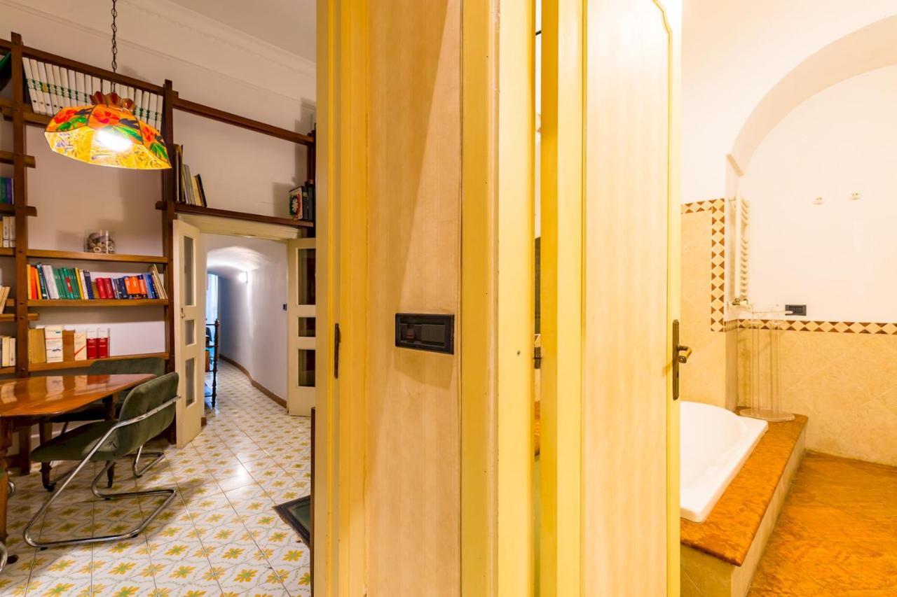 Villa Paola - Hidden Panoramic Garden And Terraces By Napoliapartments Dış mekan fotoğraf